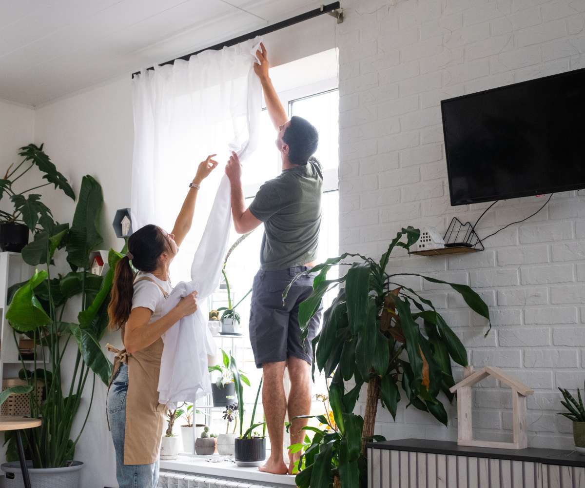 Gordijnen ophangen
